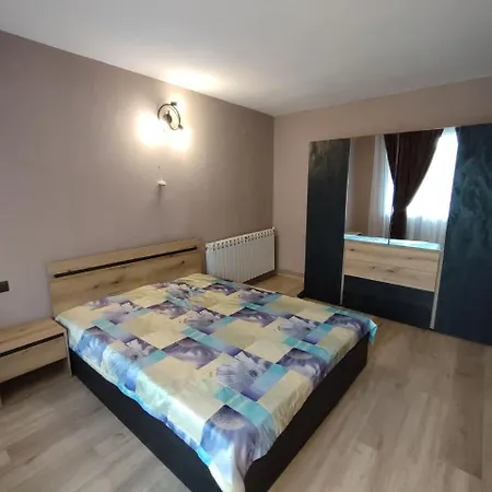 Apartment янакиев *